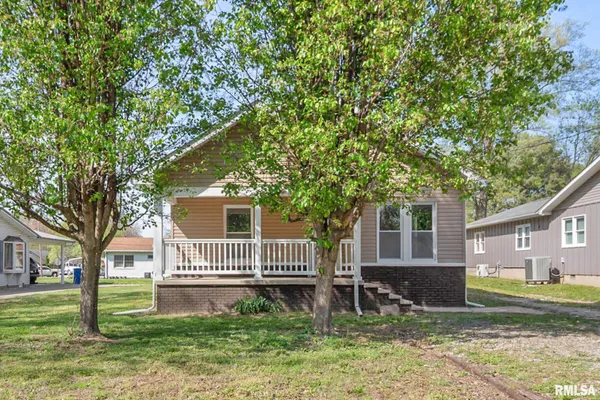 $190,000 | 503 West Reed Street, Benton, IL 62812