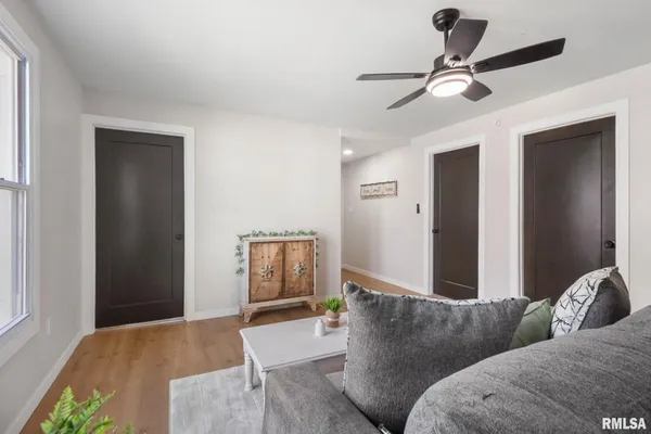 $190,000 | 503 West Reed Street, Benton, IL 62812