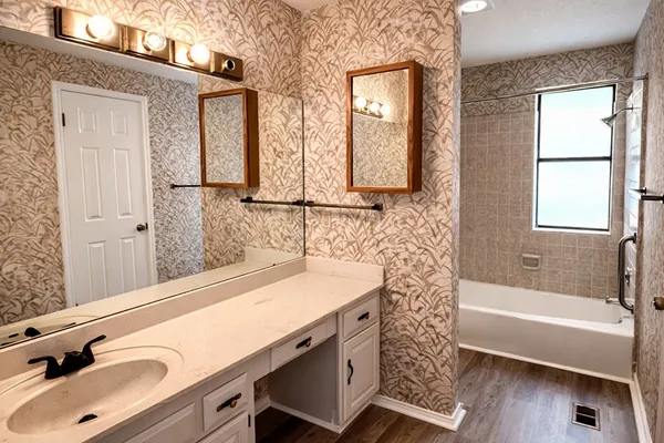 $2,400 | 2416 Birkdale Lane, Kerrville, TX 78028
