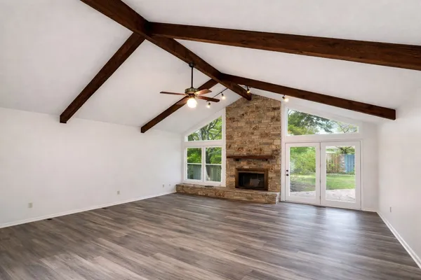 $2,400 | 2416 Birkdale Lane, Kerrville, TX 78028