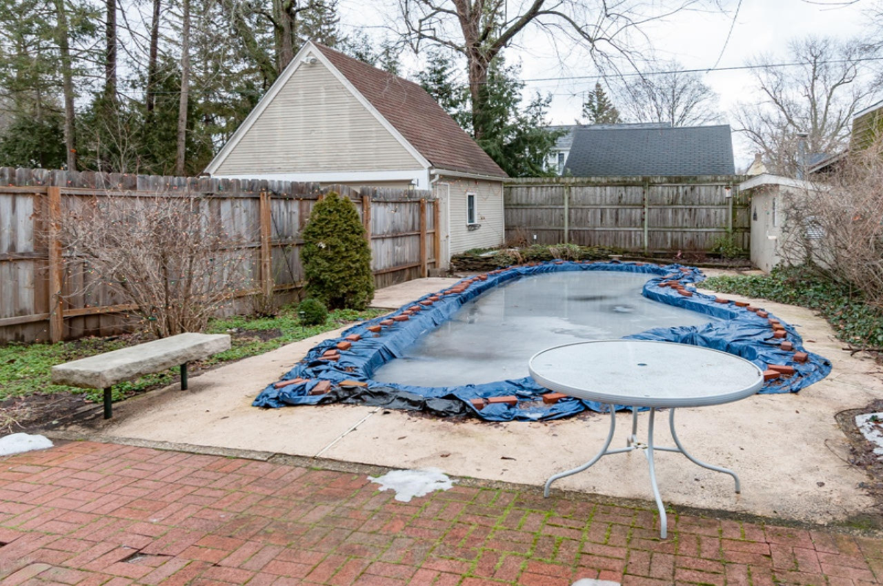 2317 Tipperary Road Kalamazoo, MI 49008 - Photo 28 of 30 Tipperary-24