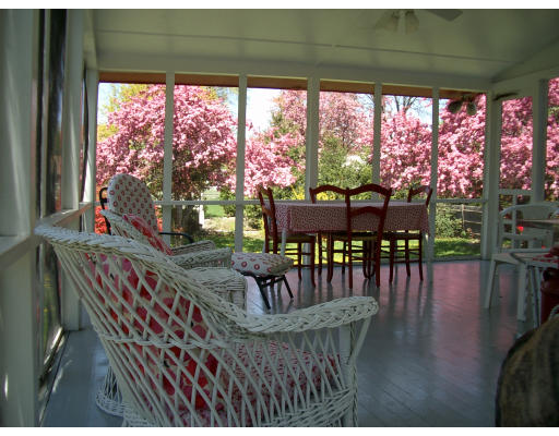 85 Hoitt Road Belmont, MA 02478 - Photo 3 of 4 Gallery Image 3