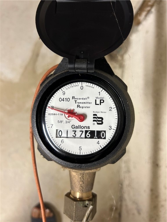 6 Central Street Bristol, RI 02809 - Photo 13 of 37