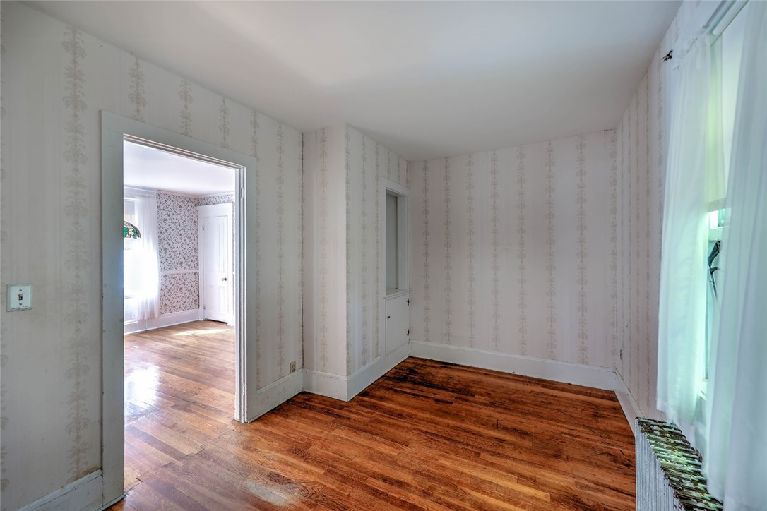 6 Central Street Bristol, RI 02809 - Photo 22 of 37