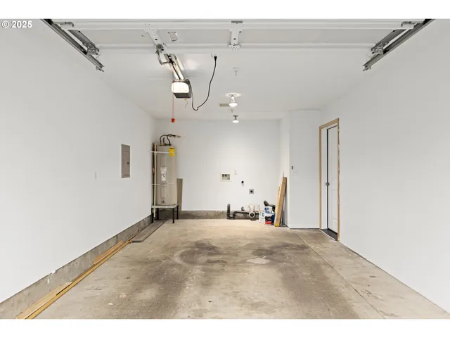 a view of a livingroom with a furniture