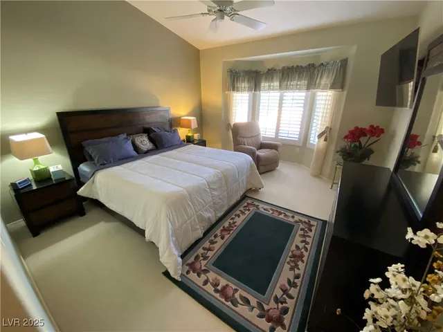 $2,100 | 10220 Villa Ridge Drive, Las Vegas, NV 89134