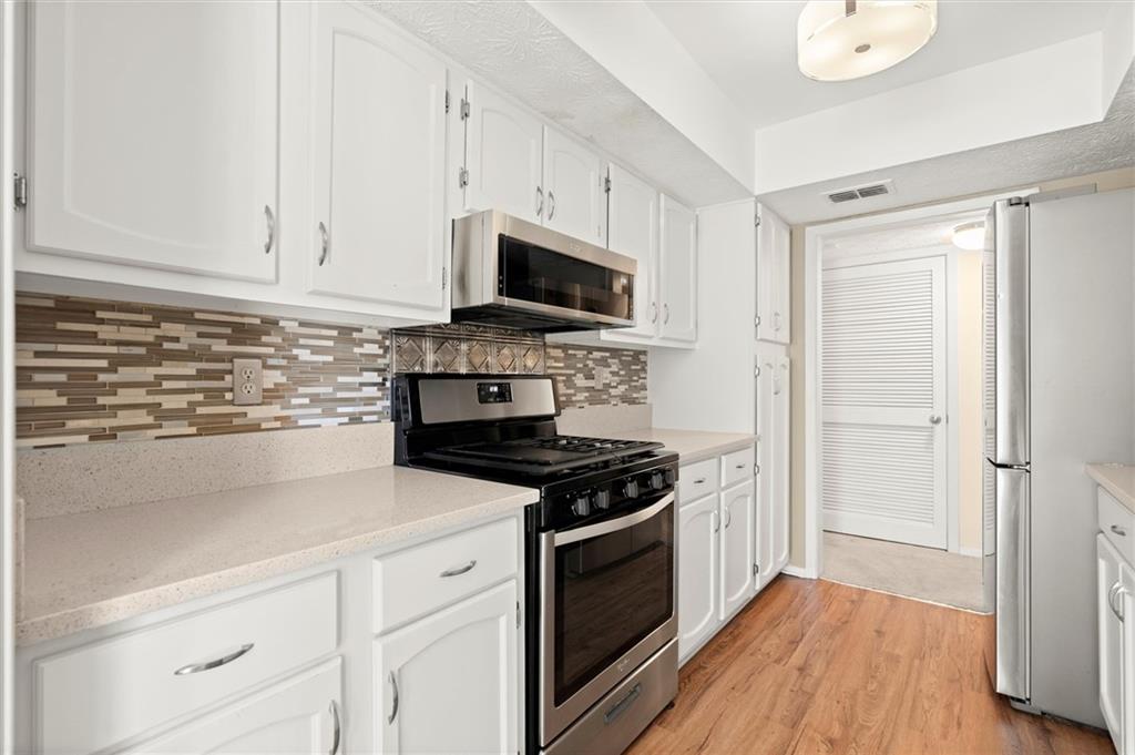 3209 Canyon Point Circle Roswell, GA 30076 - Photo 12 of 32
