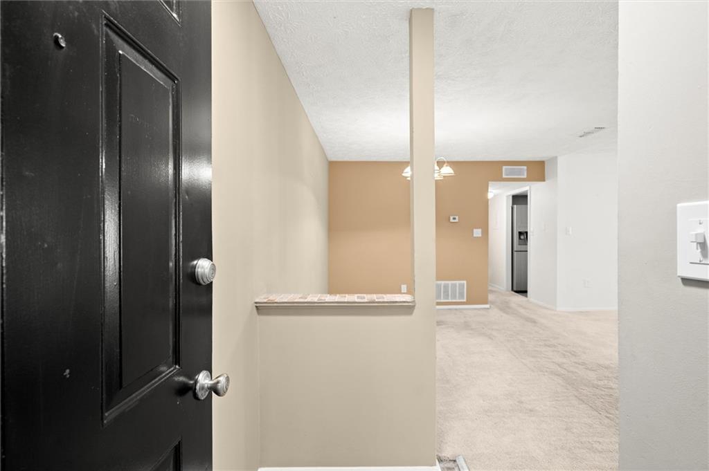 3209 Canyon Point Circle Roswell, GA 30076 - Photo 3 of 32