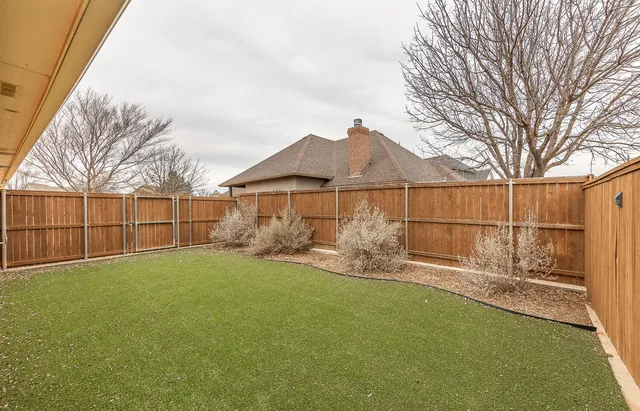 $315,000 | 8 Wilshire Boulevard, Lubbock, TX 79416