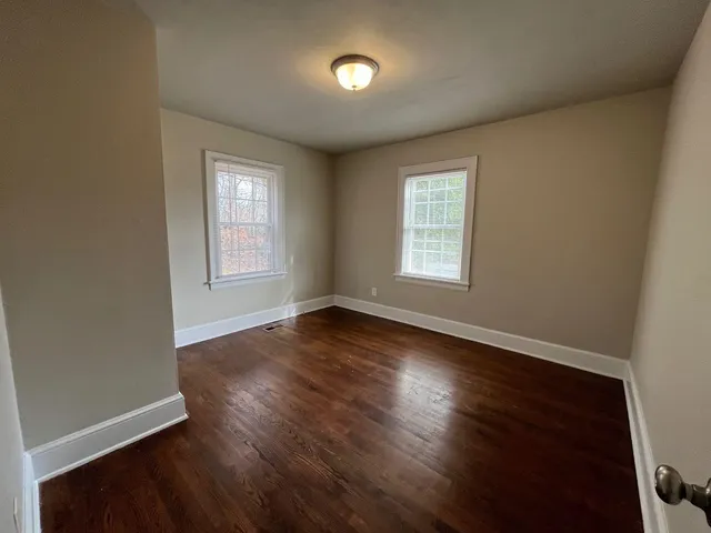 $1,350 | 3033 Garden City Boulevard Southeast, Roanoke, VA 24014