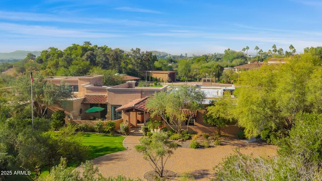 $6,900,000 | 6000 North Palo Cristi Road, Paradise Valley, AZ 85253