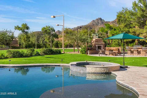 $6,900,000 | 6000 North Palo Cristi Road, Paradise Valley, AZ 85253