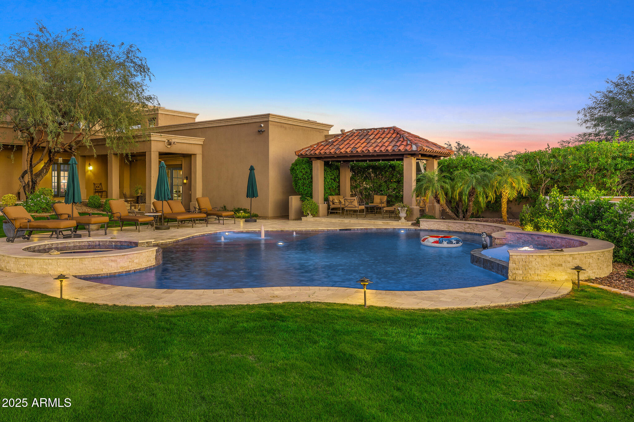 6000 North Palo Cristi Road Paradise Valley, AZ 85253 - Photo 56 of 62 56pool and spa lounge_twilight