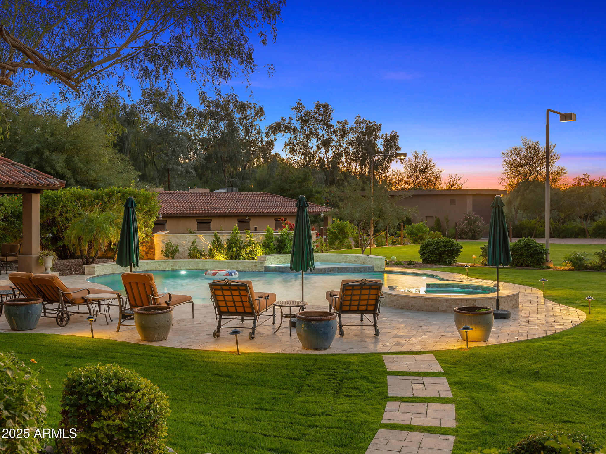 6000 North Palo Cristi Road Paradise Valley, AZ 85253 - Photo 58 of 62 58pool and spa_twilight