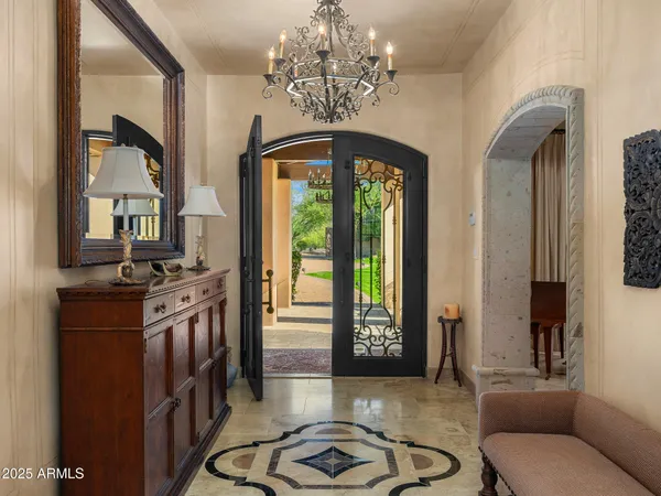 $6,900,000 | 6000 North Palo Cristi Road, Paradise Valley, AZ 85253