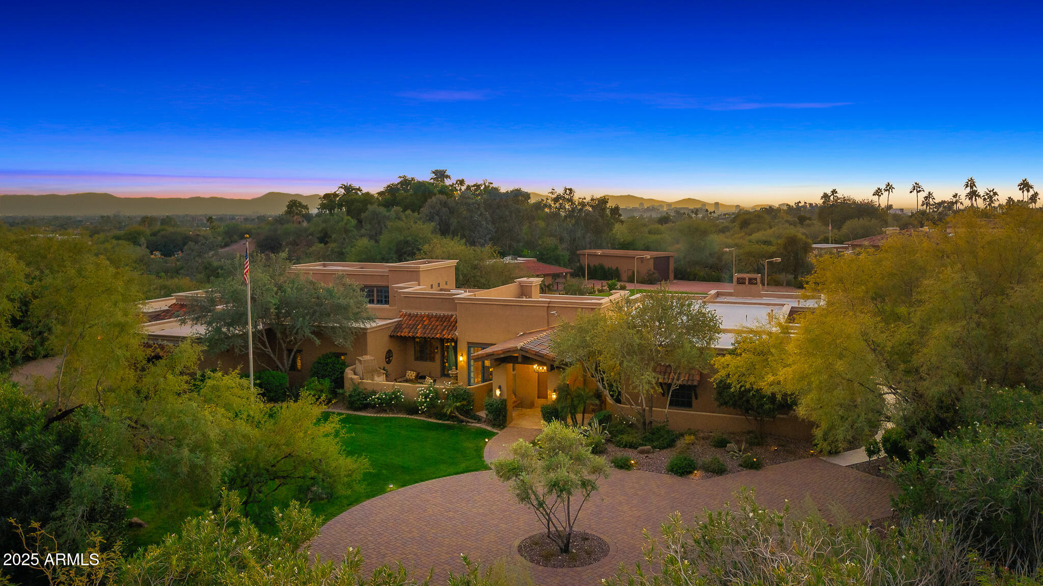 6000 North Palo Cristi Road Paradise Valley, AZ 85253 - Photo 61 of 62 62front of property_twilight
