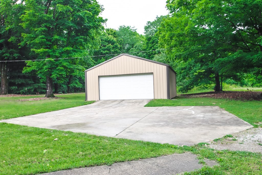 541 Toy Slatten Road Sparta, TN 38583 - Photo 7 of 34