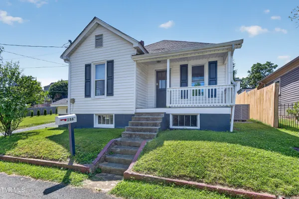 $179,000 | 146 Cades Alley, Bristol, VA 24201