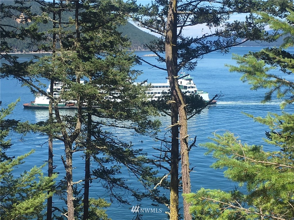 40 Pass View Road Anacortes, WA 98221 - Photo 2 of 5
