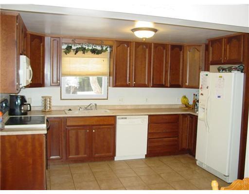 14 Patricia Road Brunswick, ME 04011 - Photo 2 of 12 Kitchen.