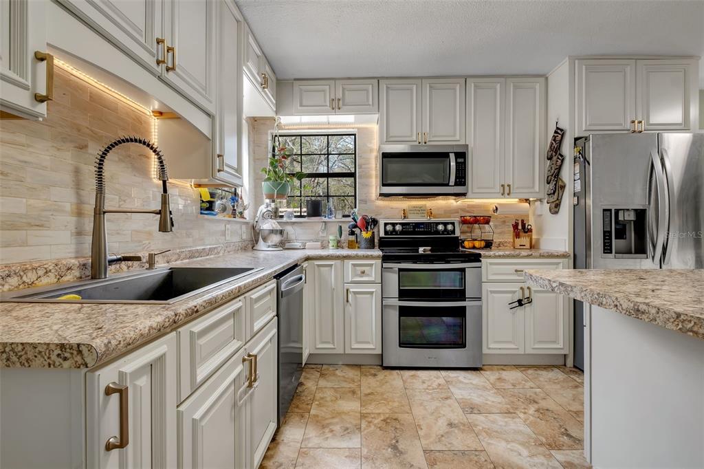 976 Hassell Road Tallahassee, FL 32305 - Photo 12 of 29