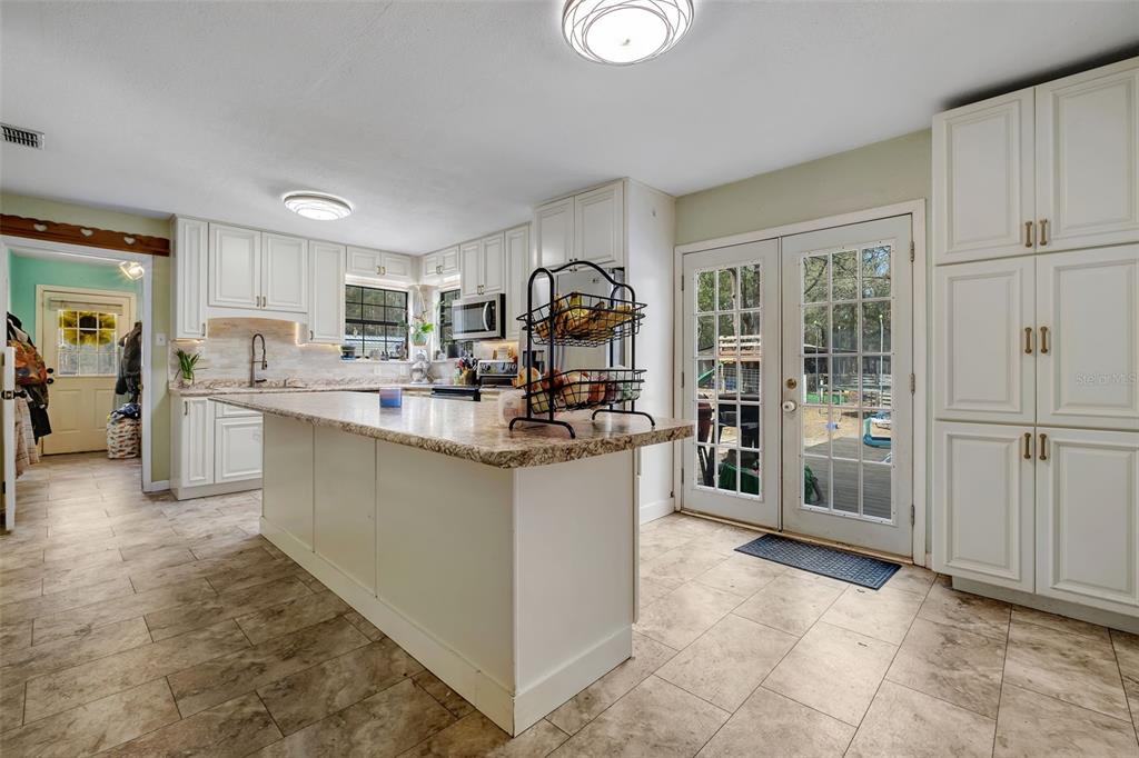 976 Hassell Road Tallahassee, FL 32305 - Photo 10 of 29