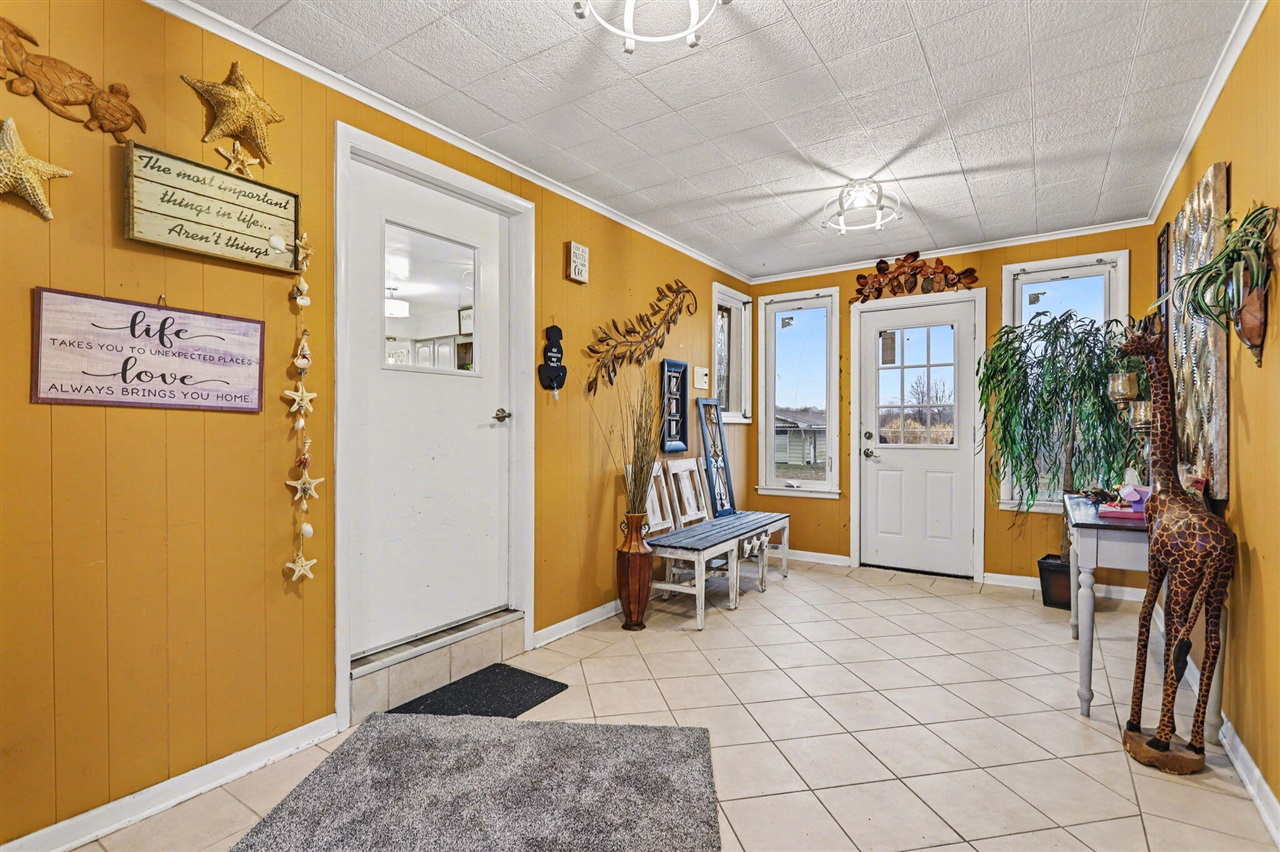345 North Fremont Road Coldwater, MI 49036 - Photo 7 of 29