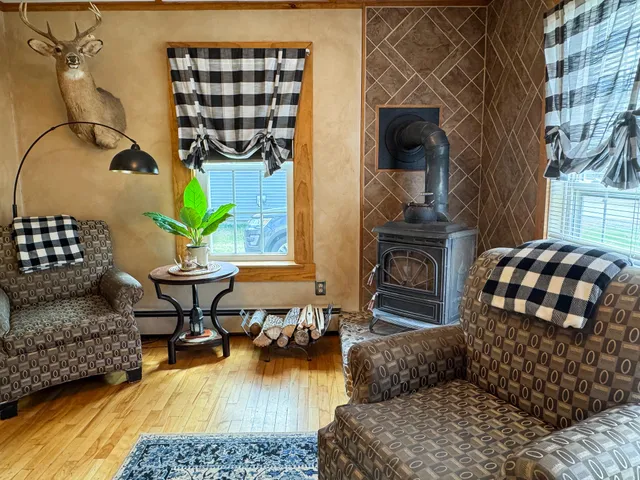 $260,000 | 96 Houlton Road, Island Falls, ME 04747