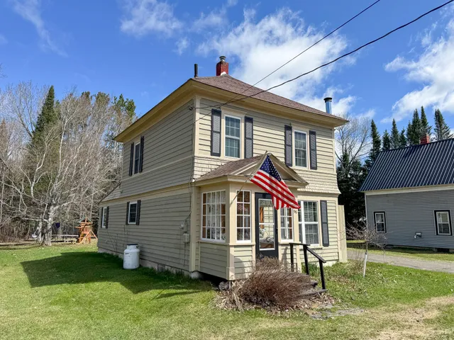 $260,000 | 96 Houlton Road, Island Falls, ME 04747