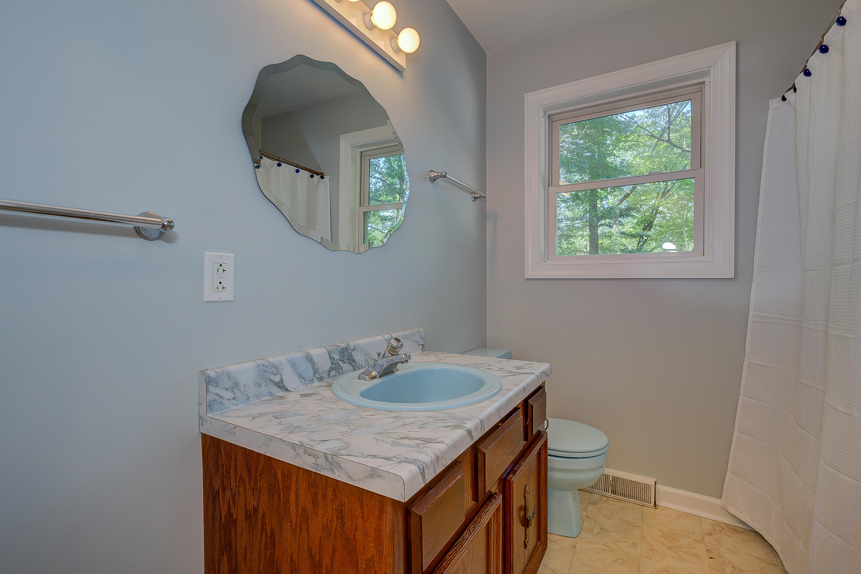 1217 Ellis Road Hardy, VA 24101 - Photo 33 of 50 48