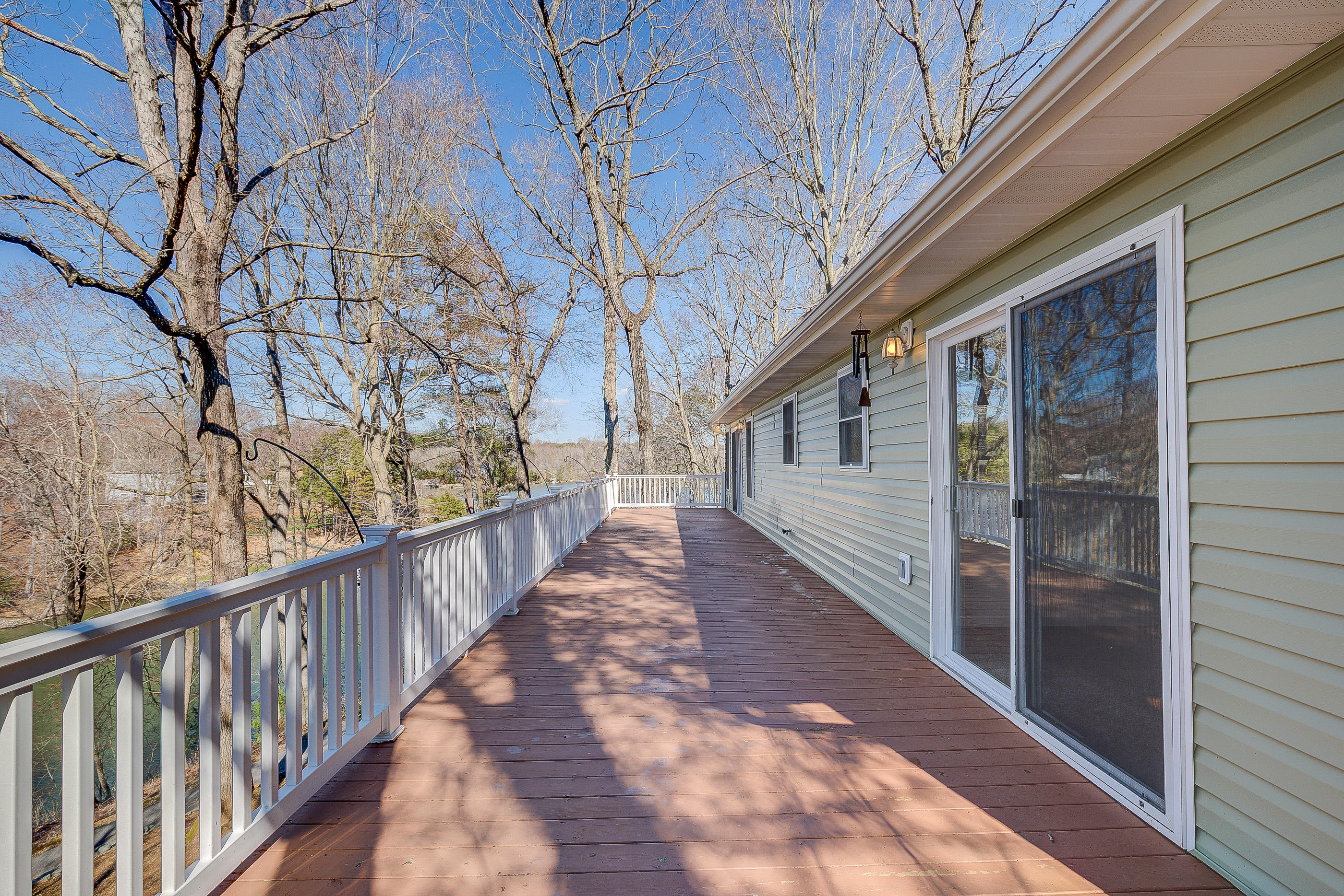 1217 Ellis Road Hardy, VA 24101 - Photo 5 of 50 114