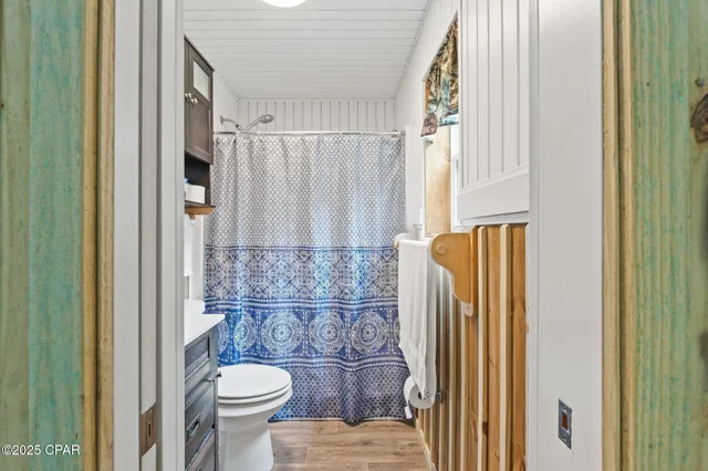 $209,900 | 674 Bryant Landing Road, Wewahitchka, FL 32465