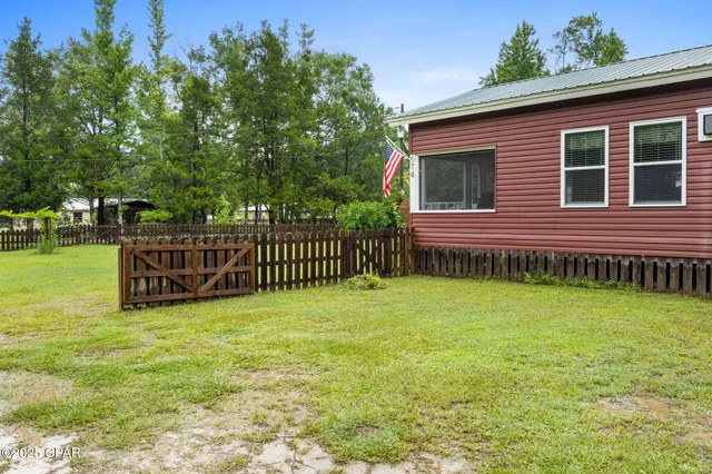 $209,900 | 674 Bryant Landing Road, Wewahitchka, FL 32465