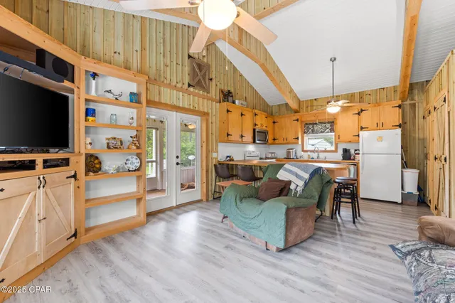 $209,900 | 674 Bryant Landing Road, Wewahitchka, FL 32465