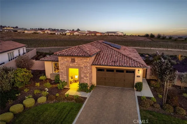 a view of a lake with houses