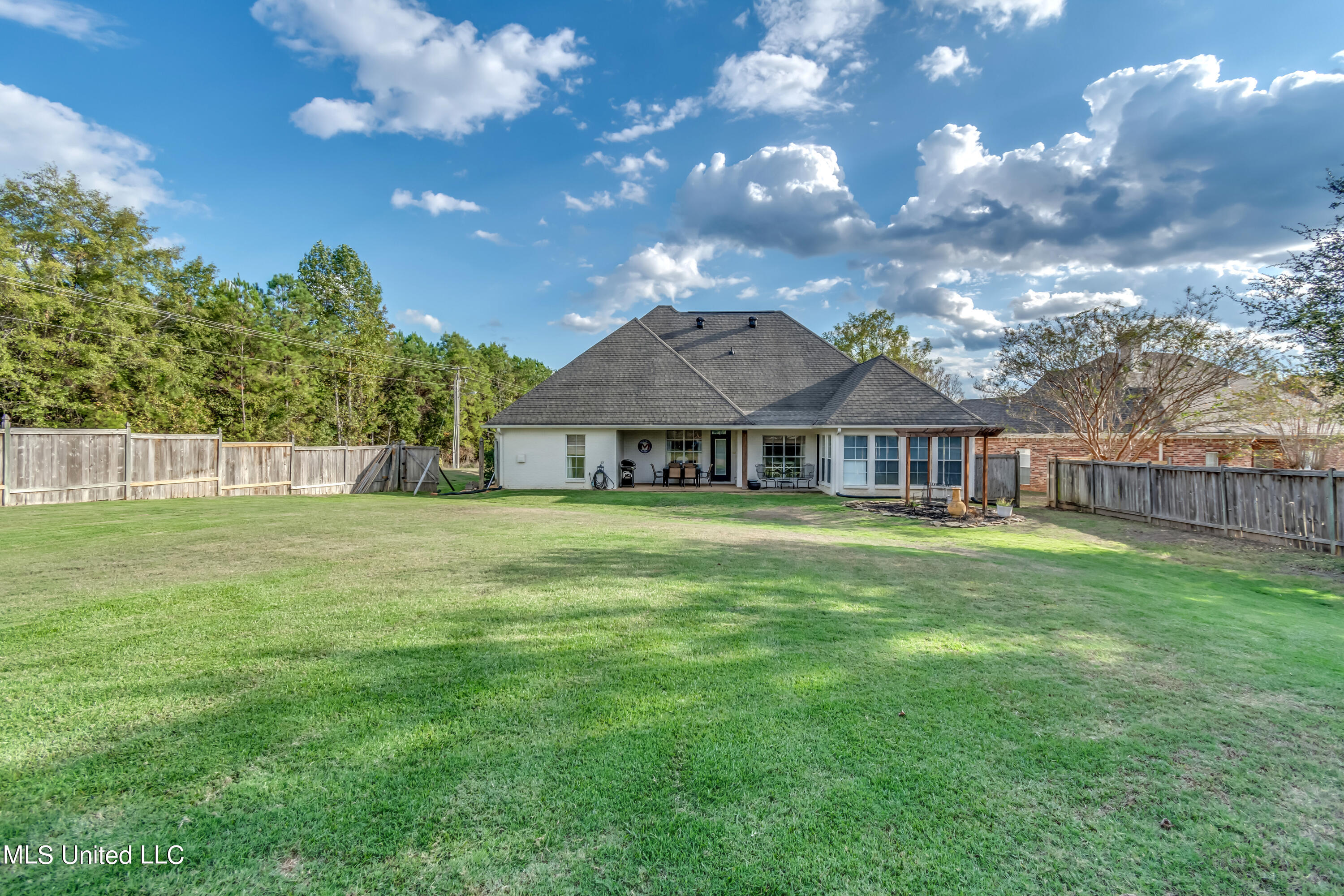 600 Overlook Point Brandon, MS 39047 - Photo 39 of 45 600 Overlook Pt-8