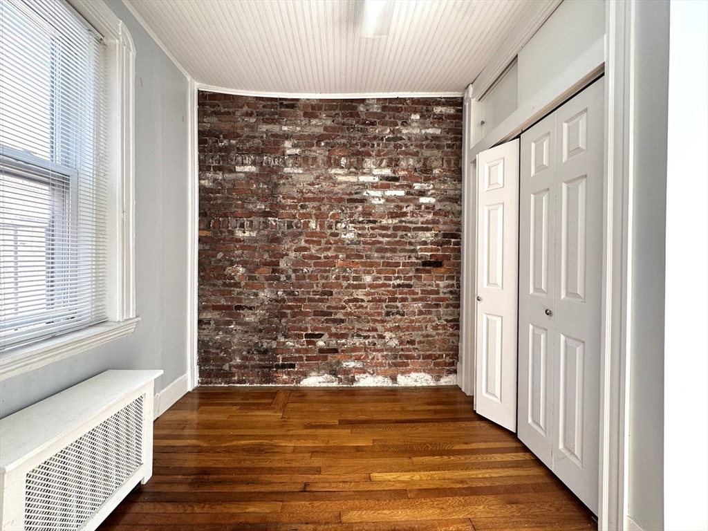 11 Irving Street, Unit 7 Boston, MA 02114 - Photo 6 of 10