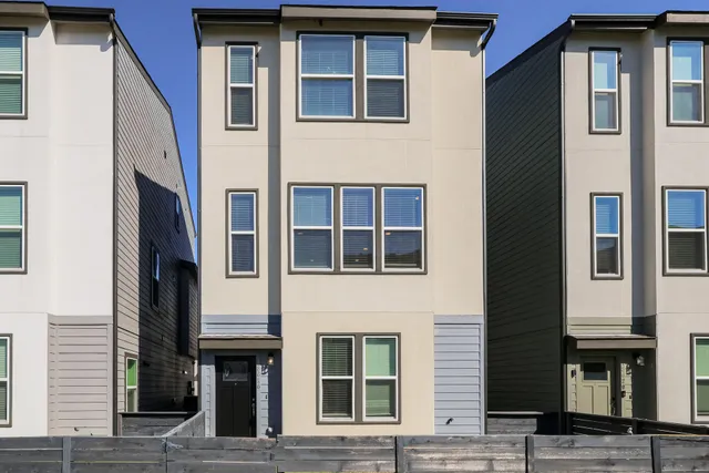 $1,935 | 18616 Whimsic Alley, Shenandoah, TX 77385