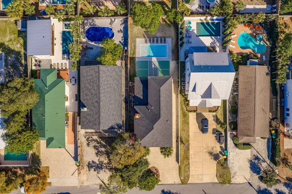 $1,900,000 | 91 Cobia Street, Destin, FL 32541