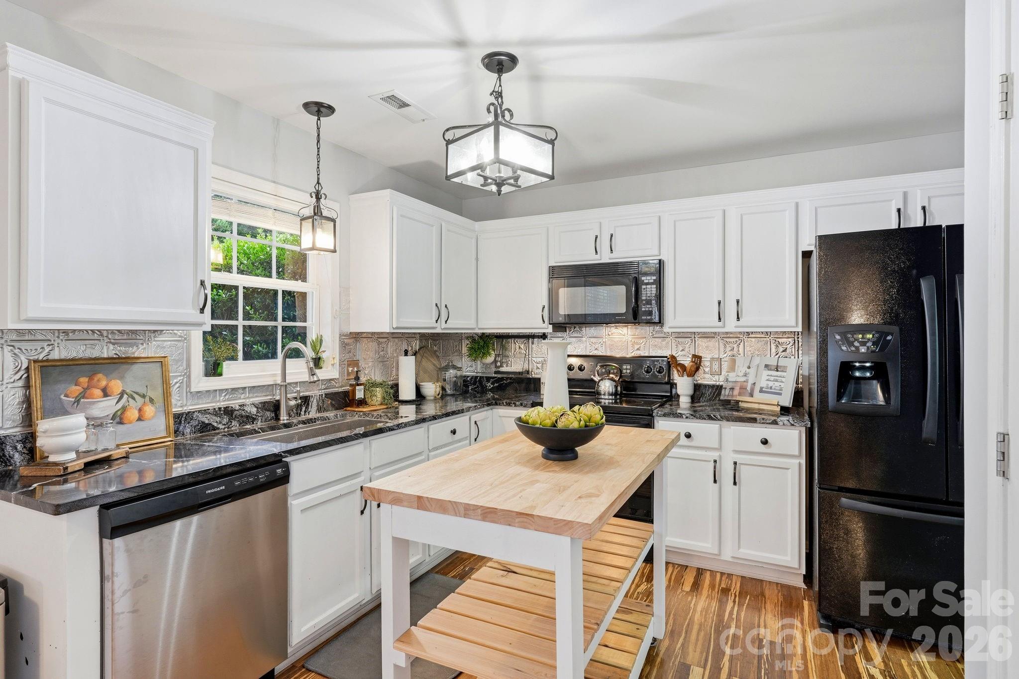 322 Sailway Road Winston-Salem, NC 27127 - Photo 10 of 39 Gallery Image 10