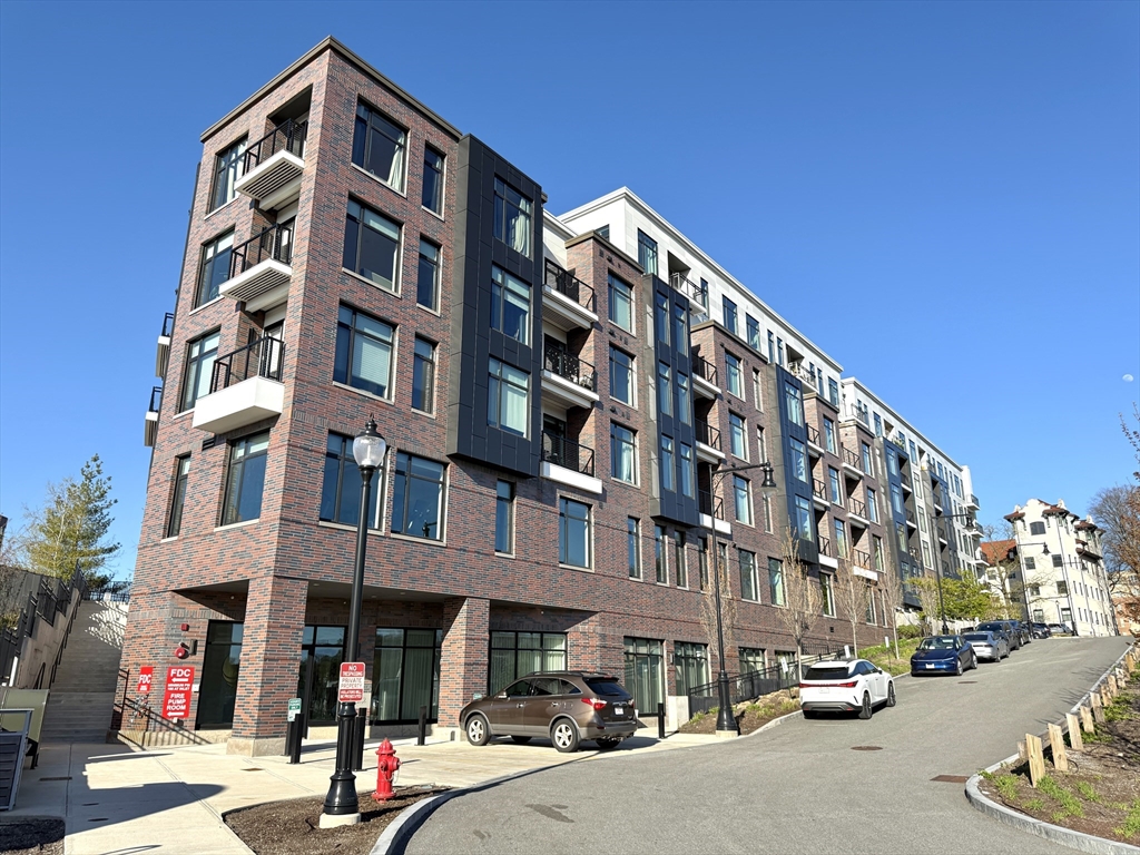 191 Washington Street, Unit 301 Boston, MA 02135 - Photo 12 of 40