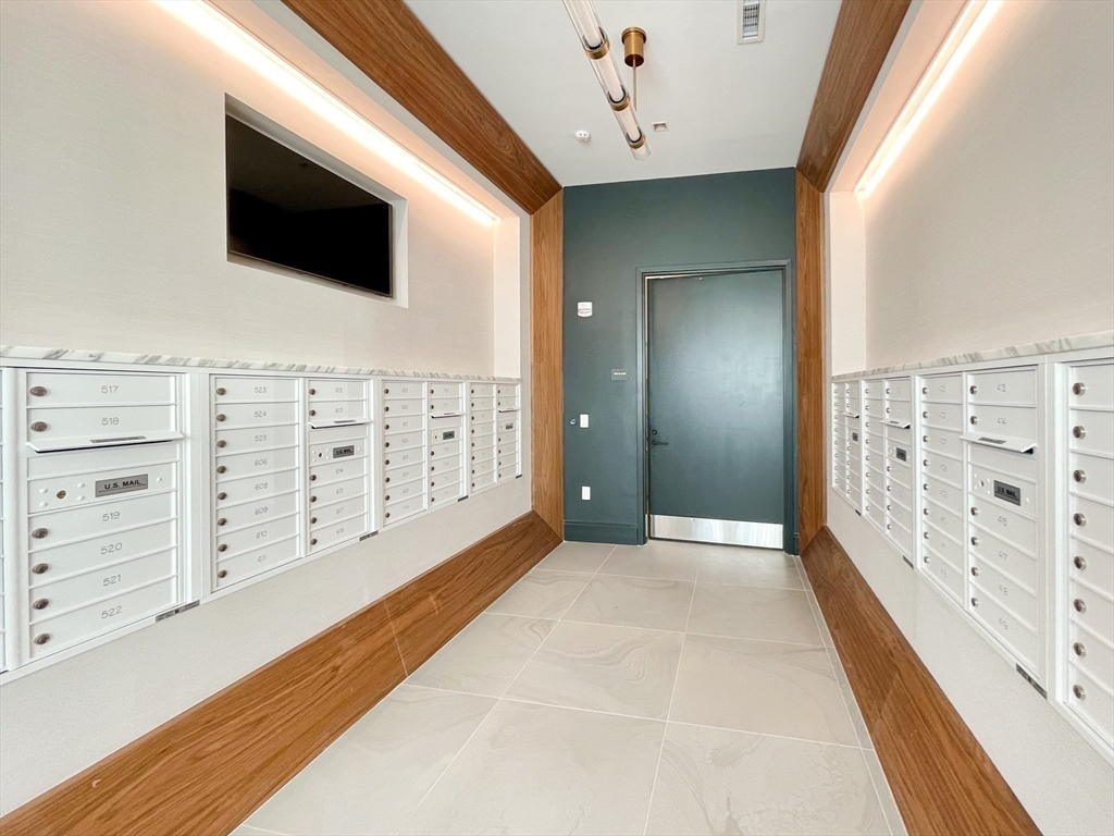 191 Washington Street, Unit 301 Boston, MA 02135 - Photo 33 of 40