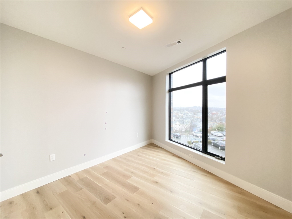 191 Washington Street, Unit 301 Boston, MA 02135 - Photo 9 of 40