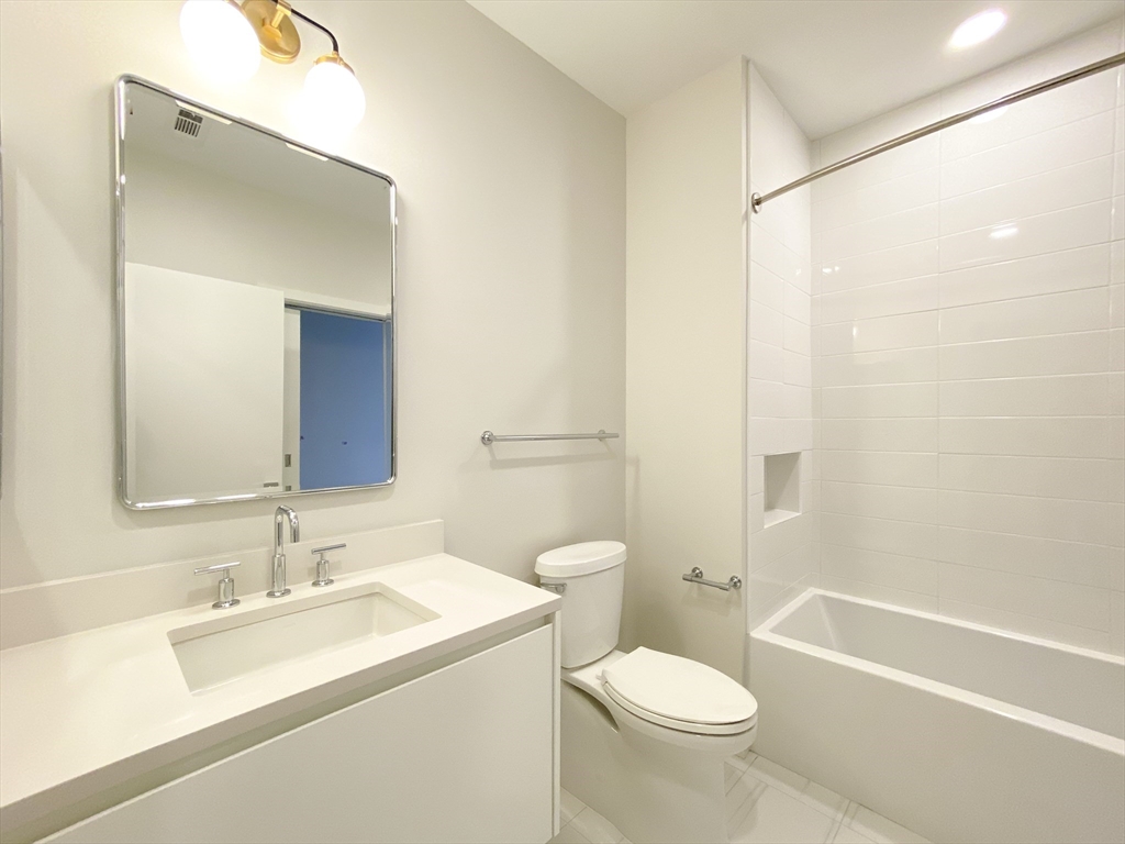191 Washington Street, Unit 301 Boston, MA 02135 - Photo 10 of 40