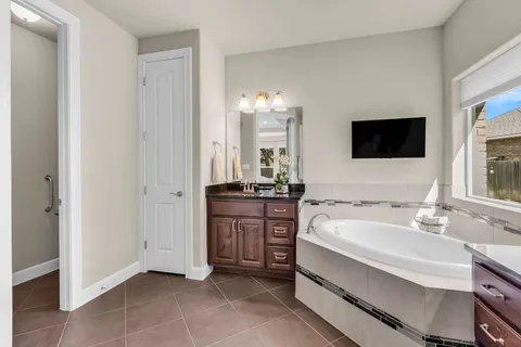 $699,000 | 221 Garden Gate Lane, Liberty Hill, TX 78642