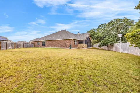 $699,000 | 221 Garden Gate Lane, Liberty Hill, TX 78642