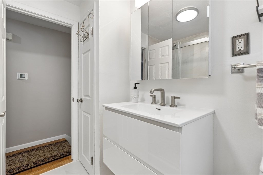 27 Lyman Road Framingham, MA 01701 - Photo 20 of 27 Gallery Image 20