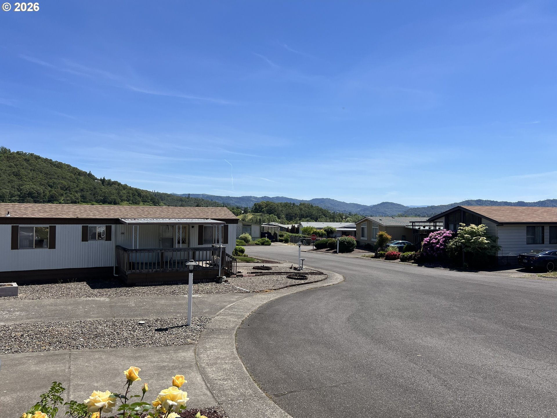 909 Shadow Ranch Lane Roseburg, OR 97470 - Photo 8 of 24 View