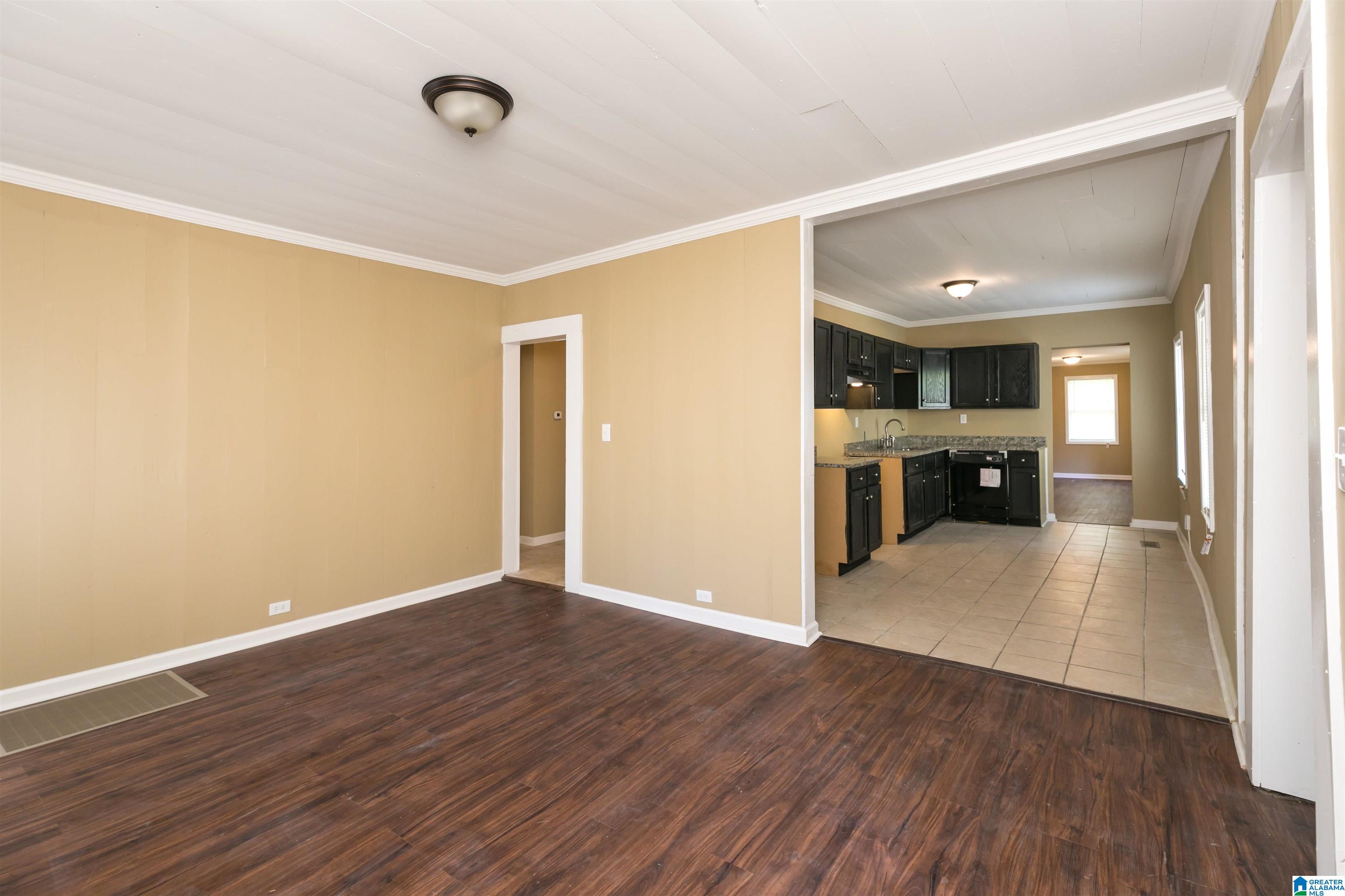 236 Ridgeway Road Bessemer, AL 35023 - Photo 10 of 28