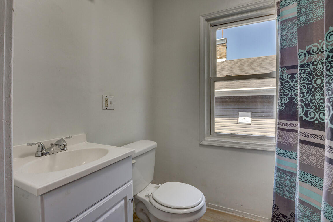 2444 Warren Street Covington, KY 41014 - Photo 11 of 20